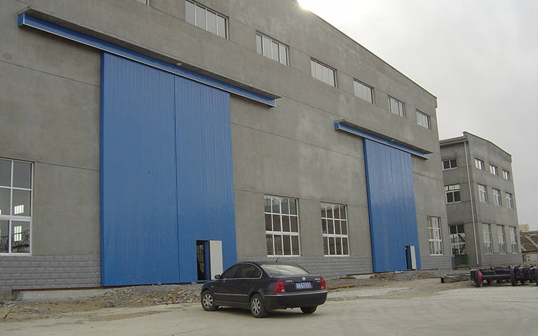 華能左權電廠工業門安裝完成