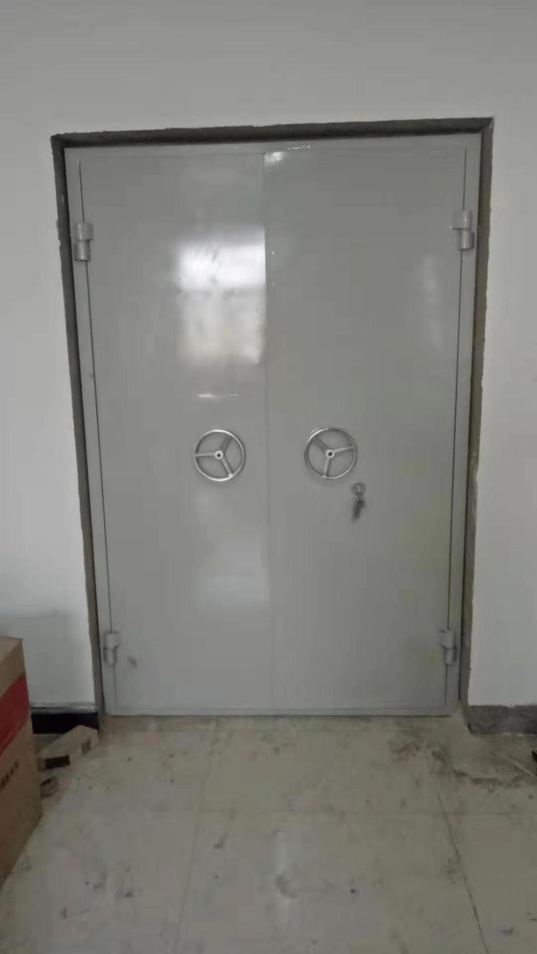 2020汾陽(yáng)杏花村酒廠防爆門施工完場(chǎng)